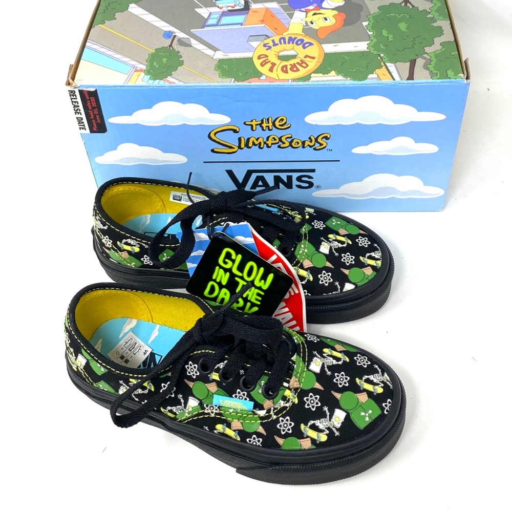 💖MEGA SALE💖VANS Authentic x Simpsons Glow Bart Low Top Kids Canvas VN0A3UIV0GY - Picture 10 of 11